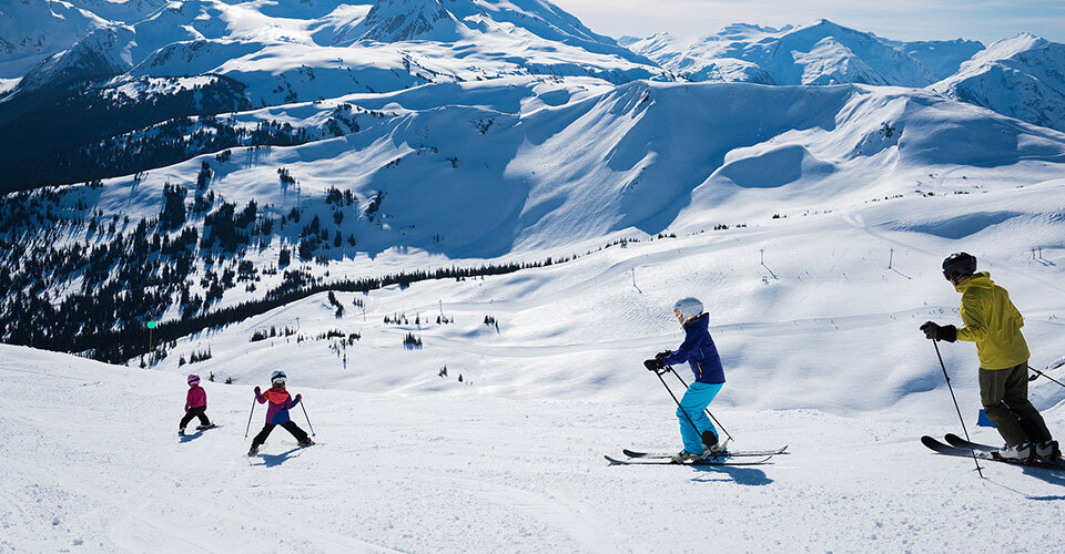 圣淘沙游乐平台x高端滑雪场